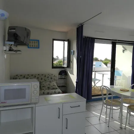 Avec Piscine A La Rochelle, Proche Port Des Minimes, Commerces Et Bus - Fr-1-551-30 *