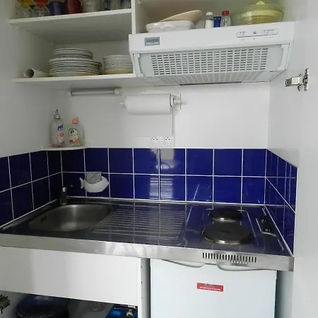Apartment Avec Piscine A La Rochelle, Proche Port Des Minimes, Commerces Et Bus - Fr-1-551-30 *